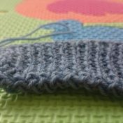 Stretchy bind offs - The pretty edge of Jeny's Surprisingly Stretchy Bind Off