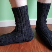 V-Formation free sock knitting pattern by Nadja Senoucci