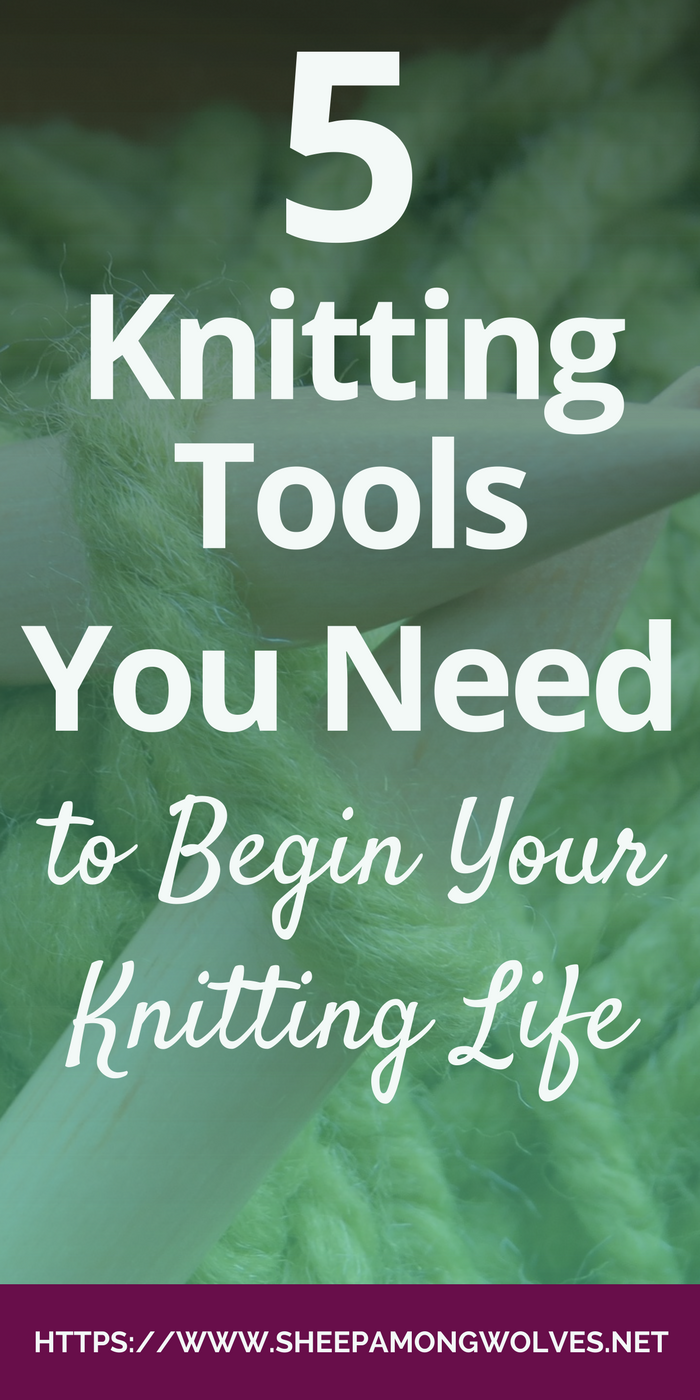 You’ve heard magazines and websites proclaim knitting to be the new yoga. You’ve heard of all the benefits of knitting. And you’ve seen all those great items you could be making. Now you want to give it a try yourself. But which knitting tools do you really need? Read on for my advice and recommendations!