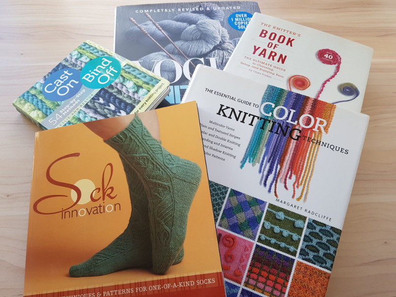 BEST Learn to Knit Books for NEW KNITTERS! 