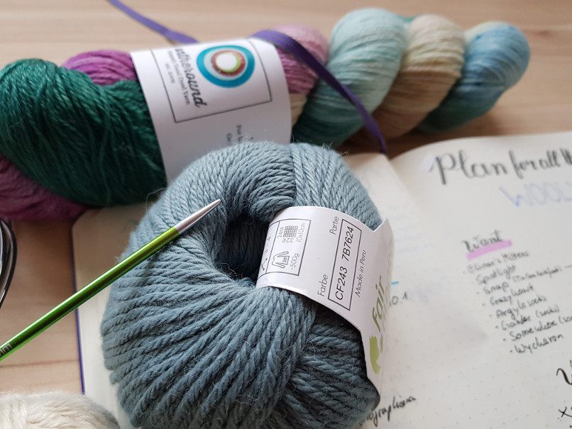 start for your knitting year - teaser